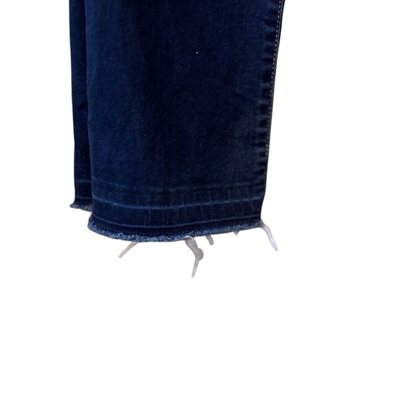 Levi’s Women’s Shaping Bootcut Denim Jeans- Size 27 - Picture 6 of 6